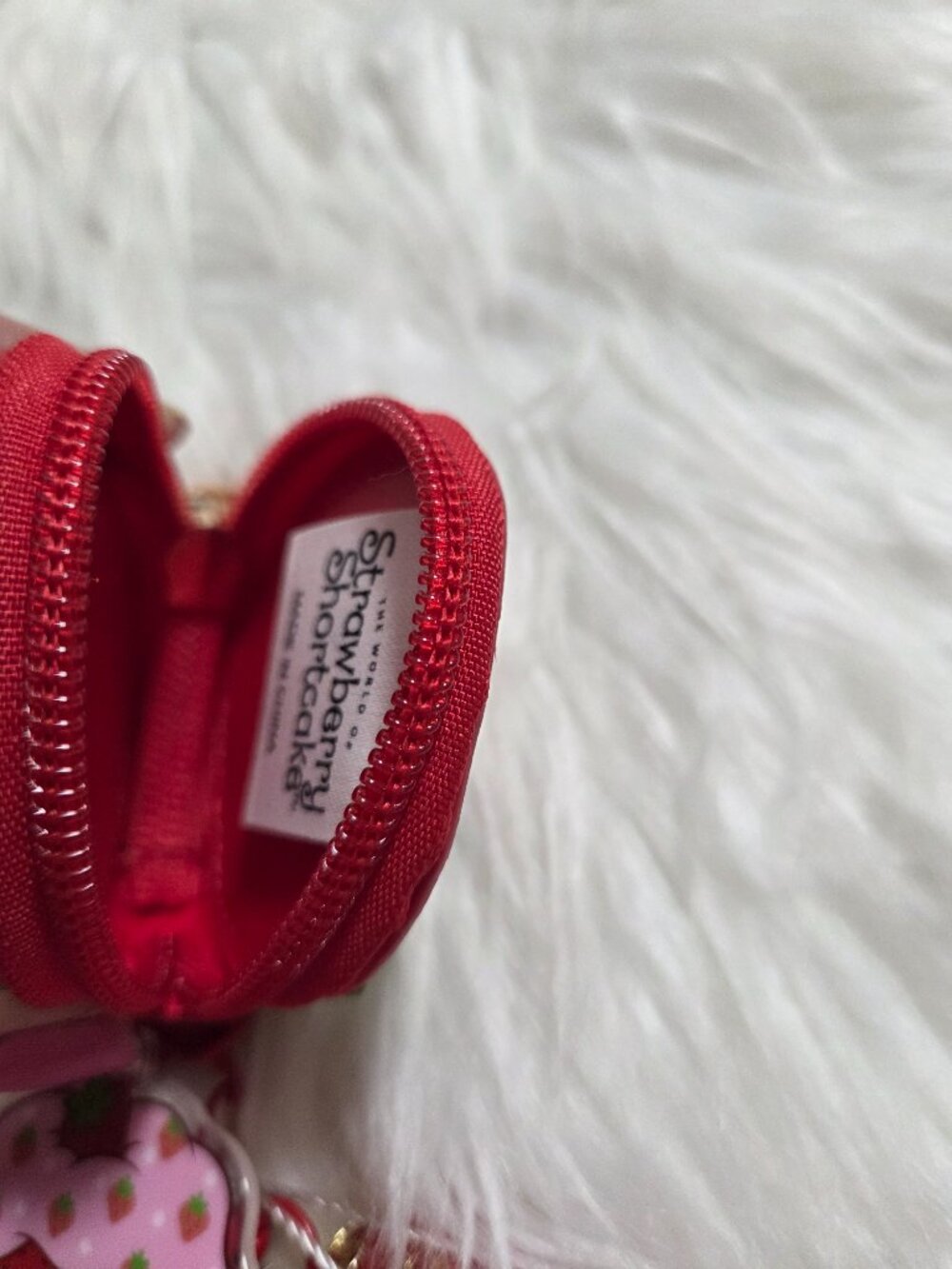 Strawberry Shortcake Coin Purse/Keychain - Picture 5 of 7